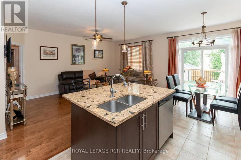 135 White Sands Way — photo 7 of 34