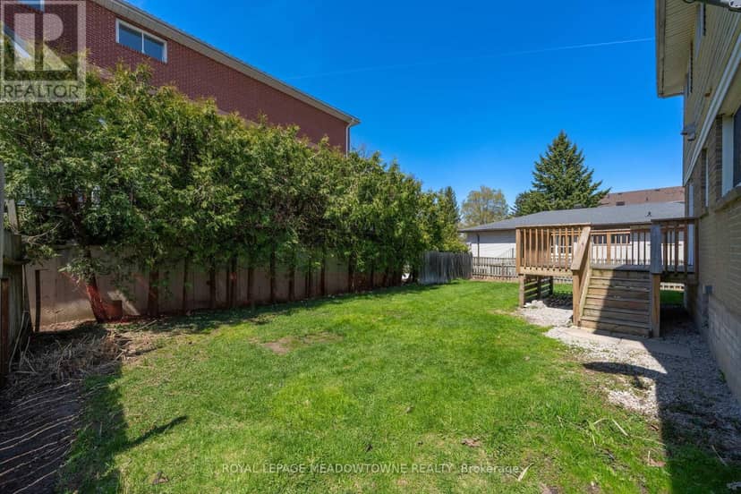 82 Maple Avenue — photo 19 of 22