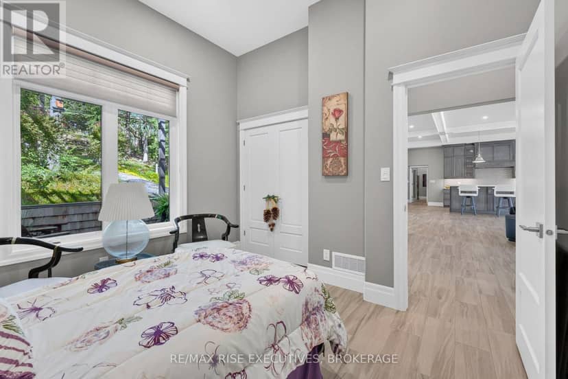 4 Headlands Way — photo 19 of 40