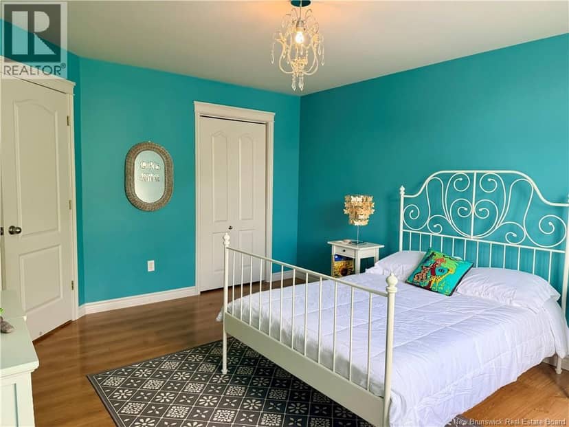 33 Amy Street — photo 19 of 40