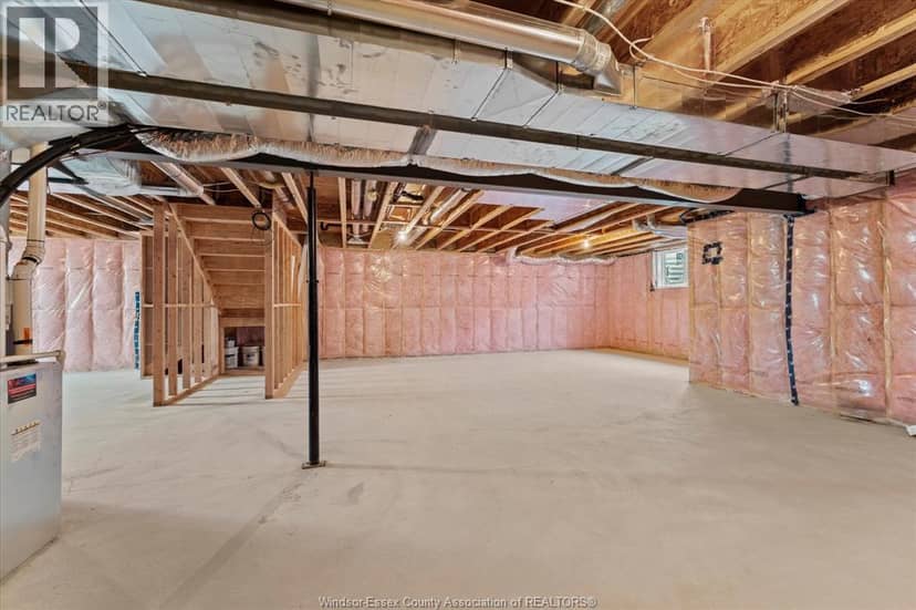 262 Livingstone Crescent — photo 30 of 37