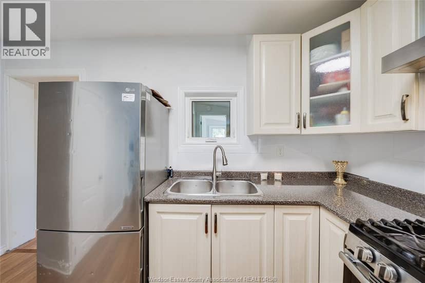 1626 Albert — photo 7 of 33