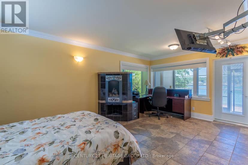405 Champlain Road — photo 15 of 30