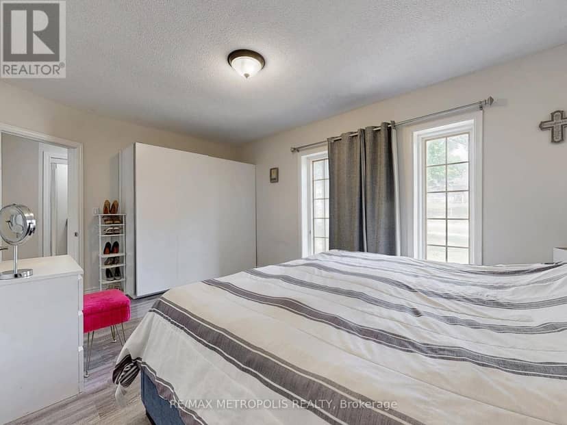 1000 Elgin Street — photo 21 of 40