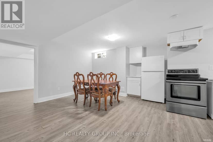 17 Pugsley Avenue — photo 34 of 40