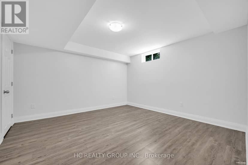 17 Pugsley Avenue — photo 38 of 40