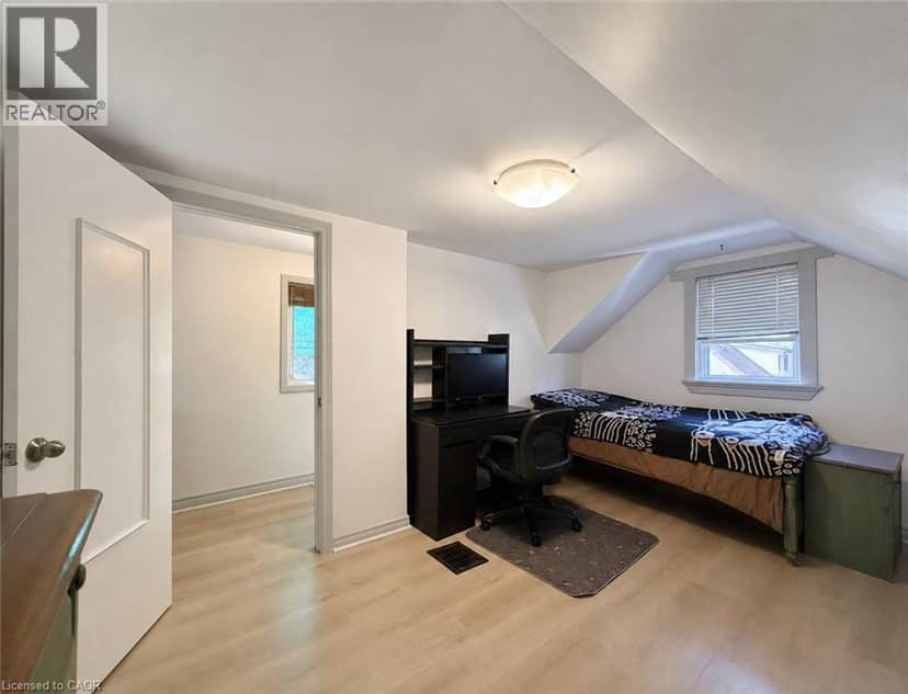 55 HOLMES Avenue — photo 11 of 27