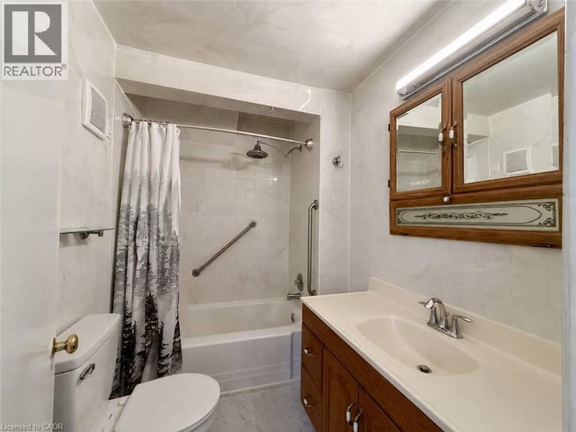 55 HOLMES Avenue — photo 8 of 27