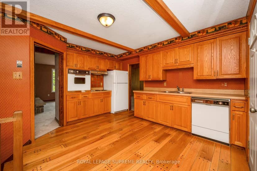 2035 Hollow Road — photo 20 of 40