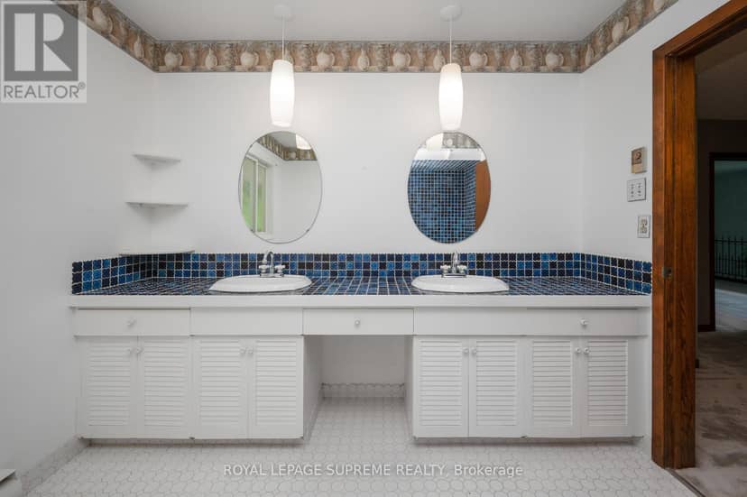 2035 Hollow Road — photo 31 of 40