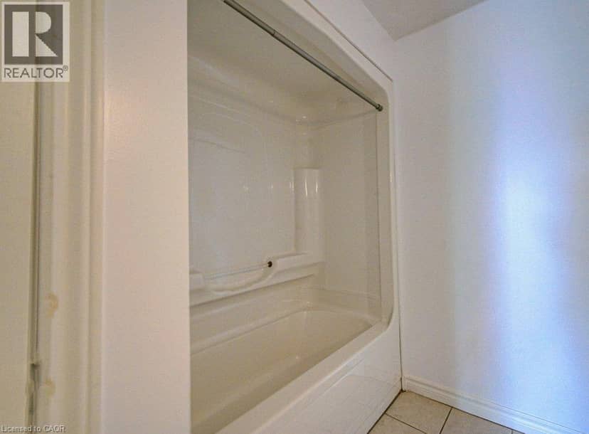 135 JAMES Street S Unit# 1402 — photo 20 of 24