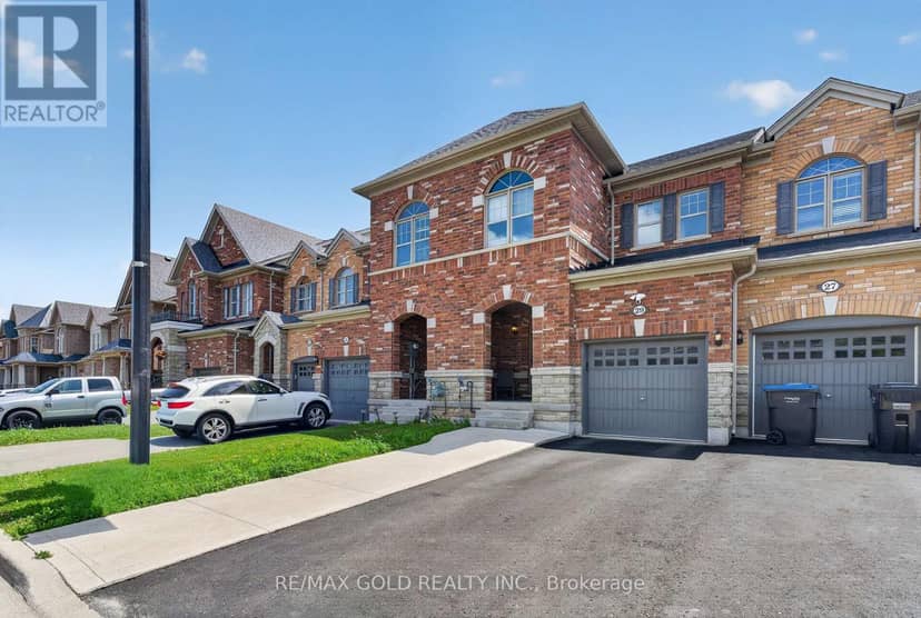 29 Rangemore Road E — photo 2 of 40