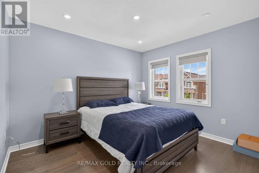 29 Rangemore Road E — photo 28 of 40