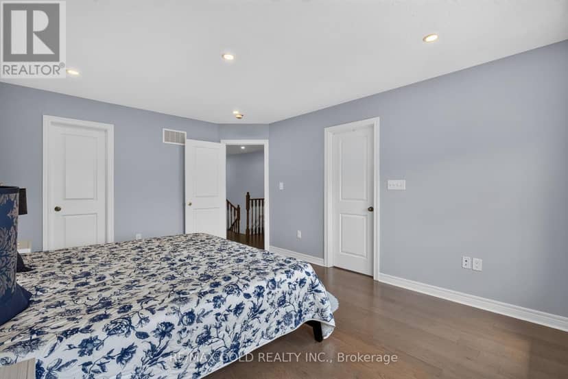 29 Rangemore Road E — photo 24 of 40