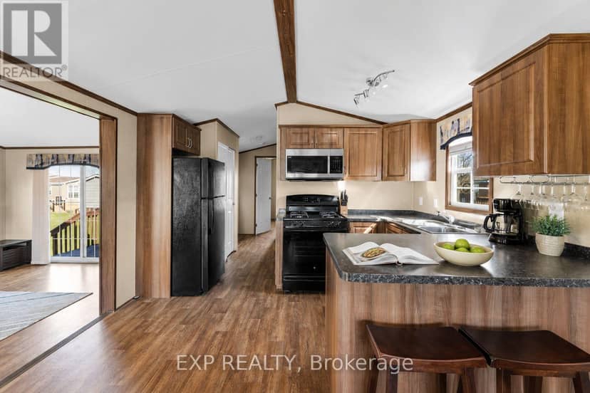 110 - 1501 Line 8 Road, Niagara-on-the-Lake, photo 8