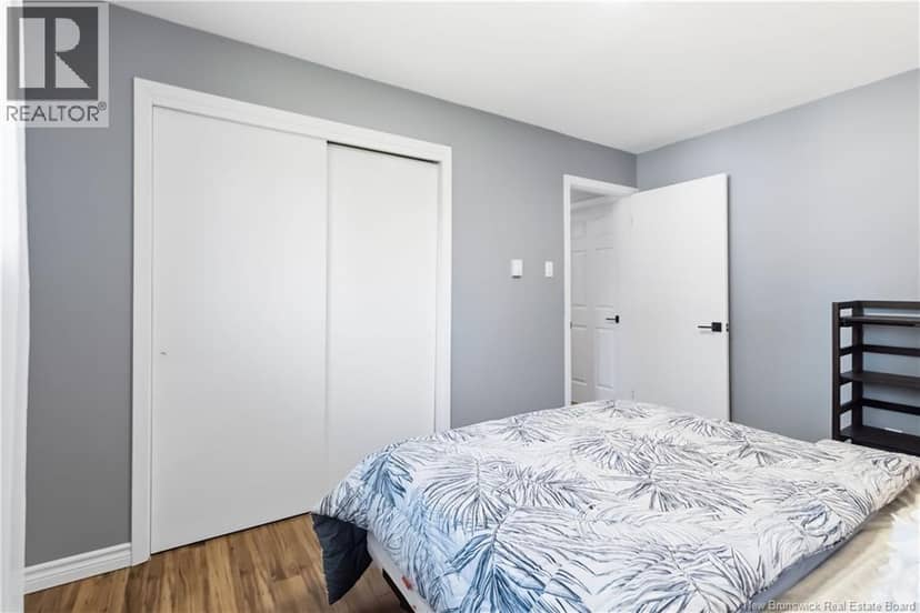 73 Laurelle Avenue — photo 19 of 40