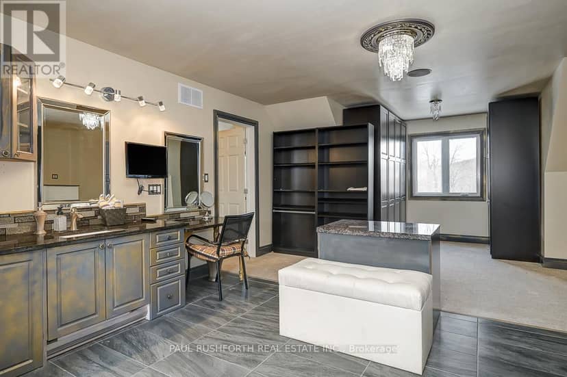 3968 Elphin Maberly Road — photo 18 of 40