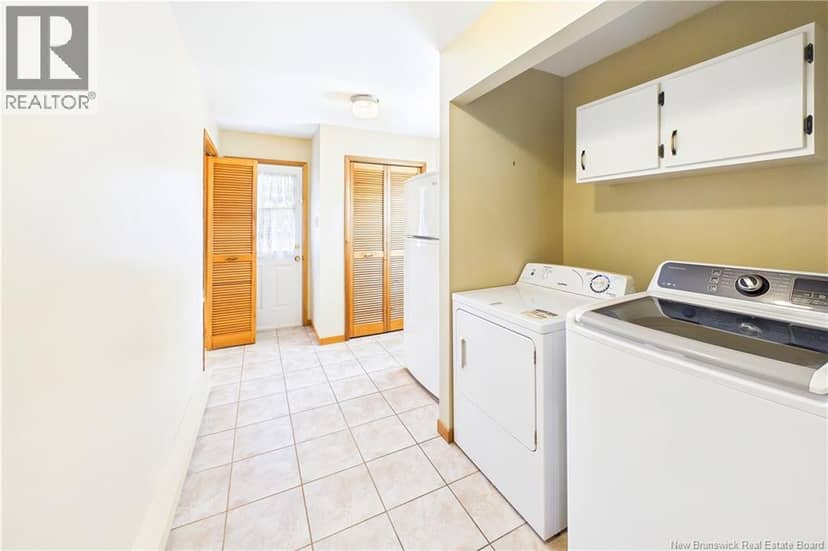 42 Wallace Court — photo 13 of 40