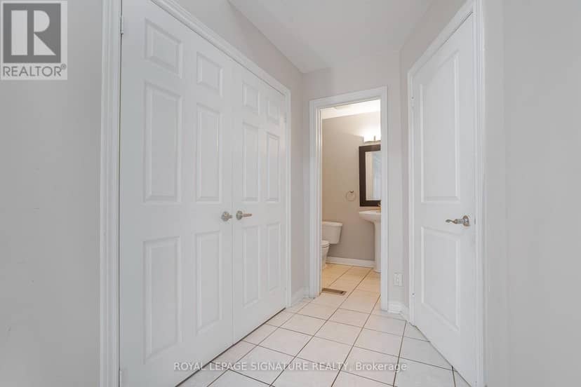 94 Niagara Drive — photo 10 of 32