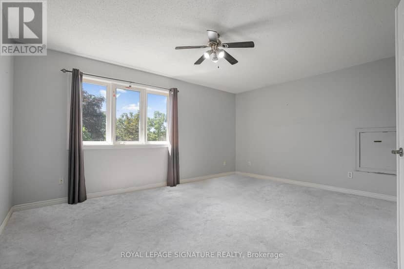 94 Niagara Drive — photo 15 of 32
