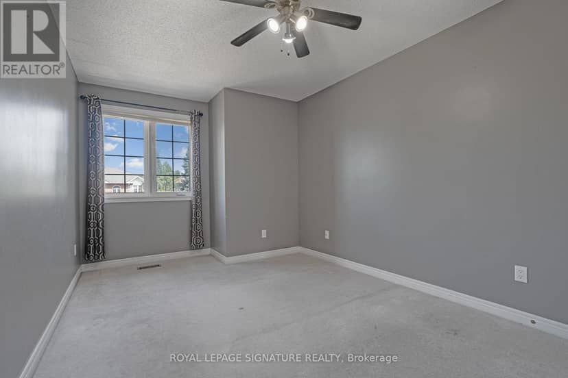 94 Niagara Drive — photo 19 of 32