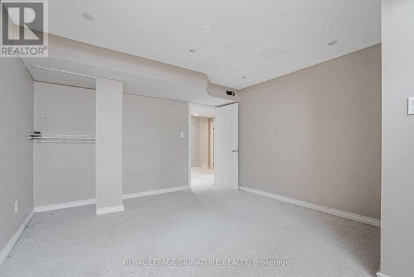 94 Niagara Drive — photo 23 of 32