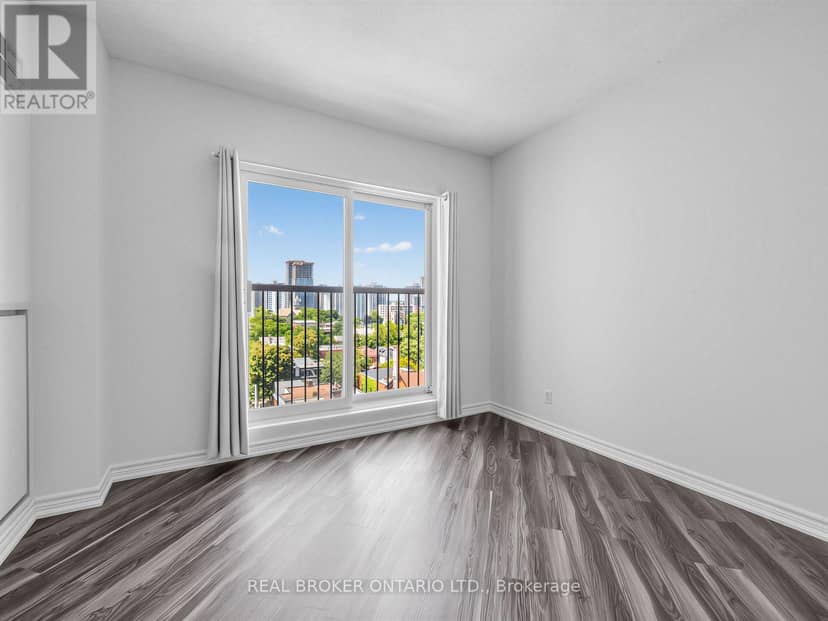 1011 - 135 James Street S — photo 10 of 29