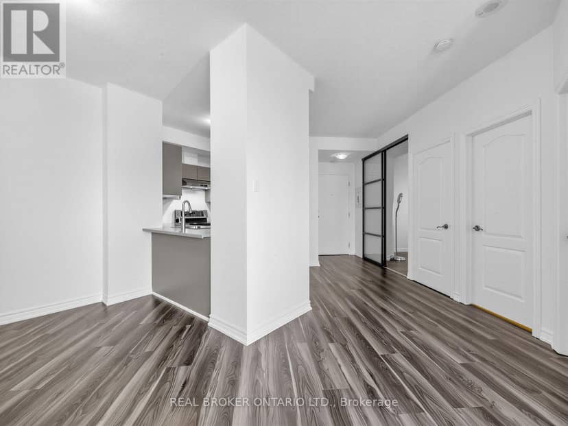 1011 - 135 James Street S — photo 13 of 29