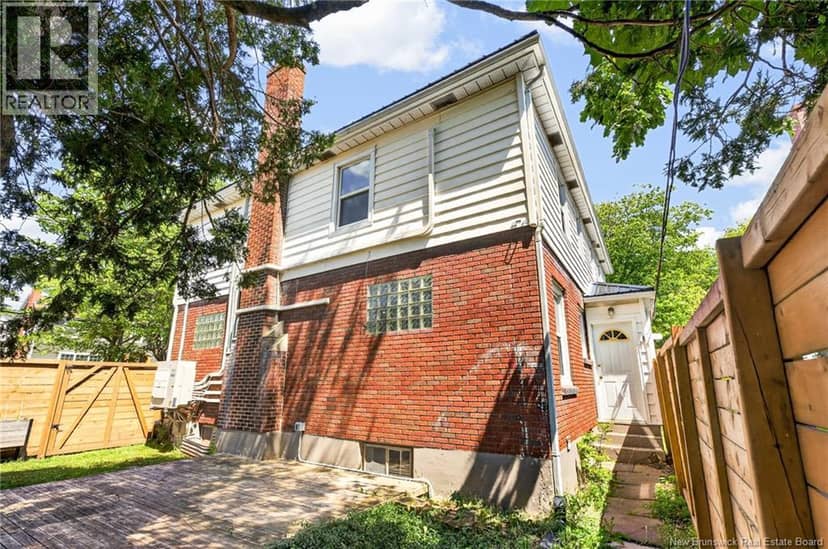 72-74 Burlington Avenue — photo 27 of 40
