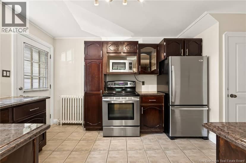 72-74 Burlington Avenue — photo 40 of 40