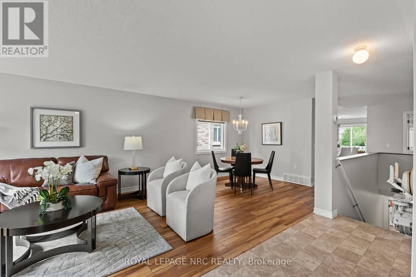 3988 Sunset Lane — photo 4 of 30