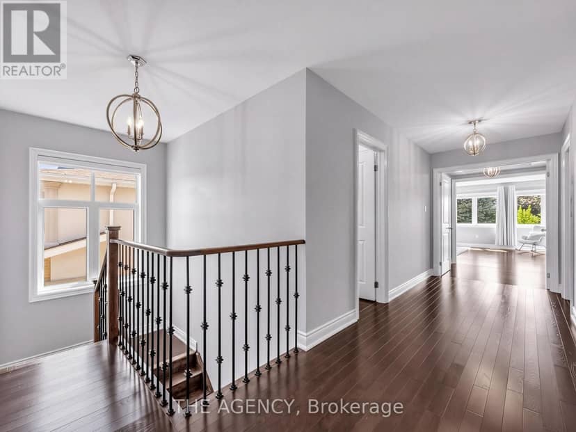 576 Oakwood Drive — photo 16 of 40