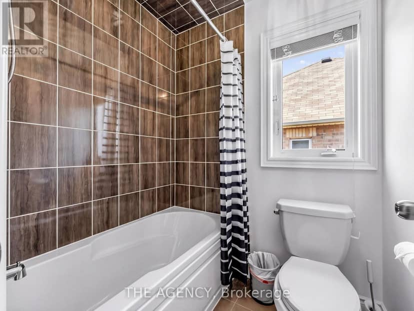 576 Oakwood Drive — photo 29 of 40