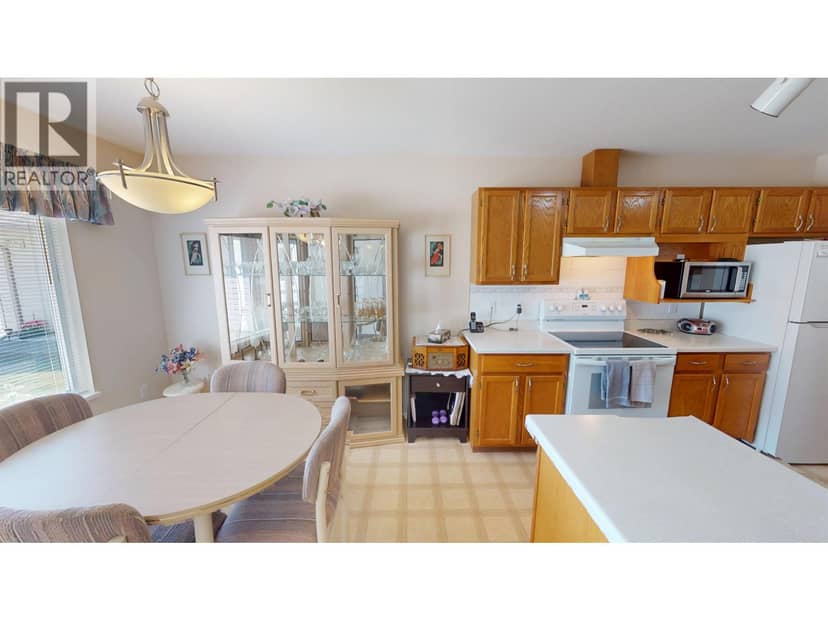 7 490 LEWIS DRIVE, Quesnel, photo 6