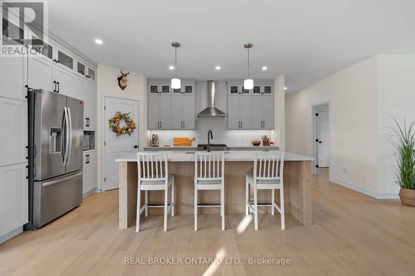 119 Ernest Way — photo 13 of 38