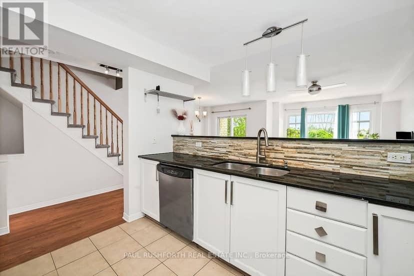 153 Corinth Private — photo 10 of 26