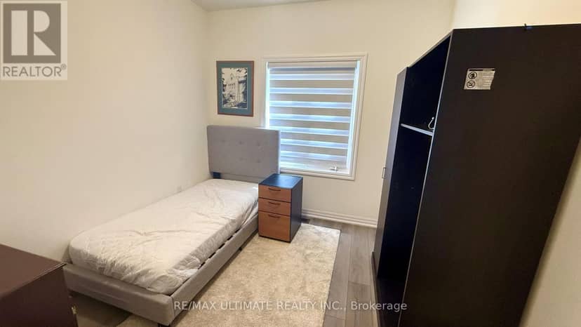 258 Warden Street — photo 11 of 33