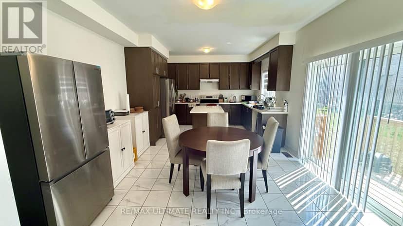 258 Warden Street — photo 14 of 33