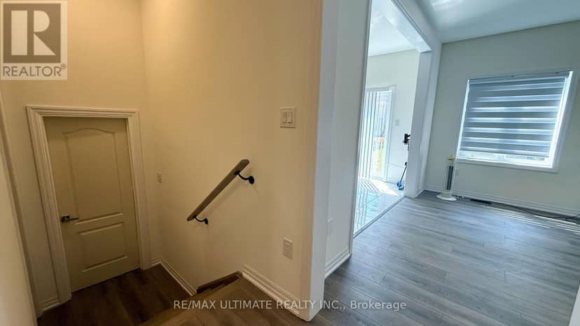 258 Warden Street — photo 9 of 33