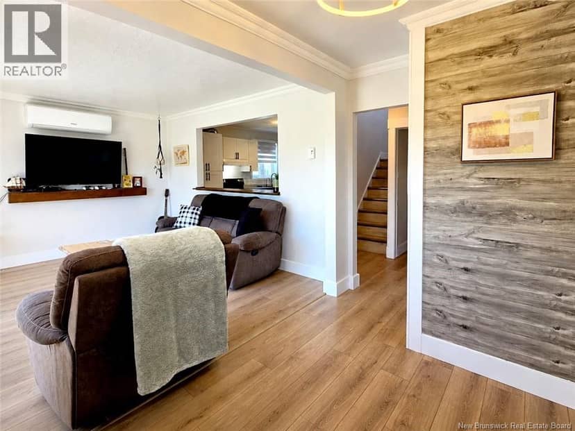 228 Du Pêcheur Nord Street — photo 15 of 36