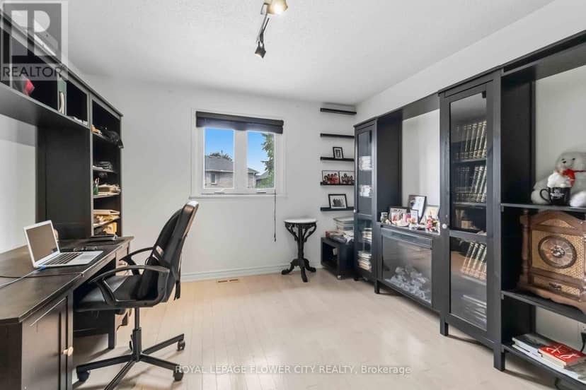 18 Pleasant Valley Place — photo 19 of 29