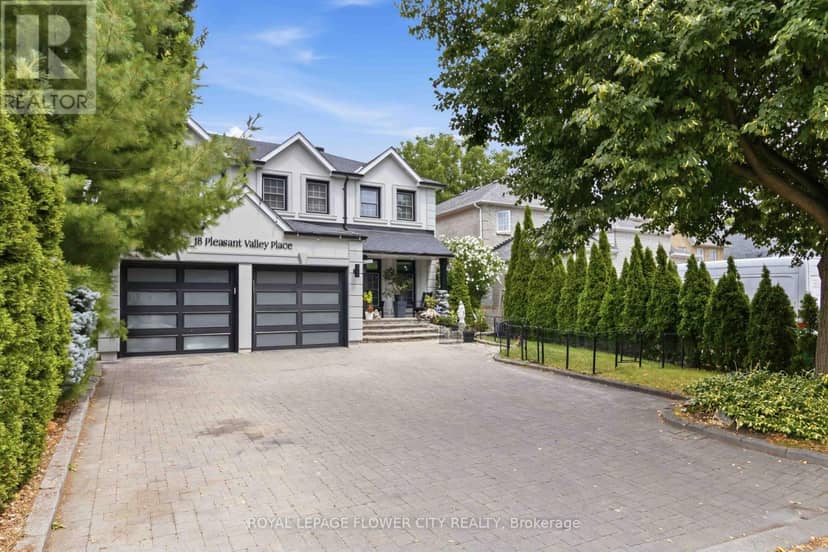 18 Pleasant Valley Place, Brampton, photo 2