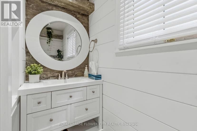 18 Pleasant Valley Place — photo 28 of 29