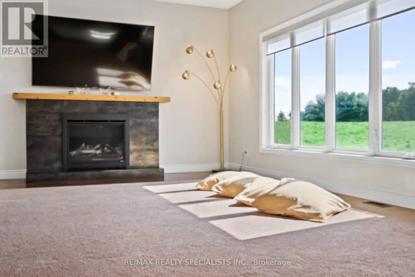 676378 Centre Road — photo 14 of 40