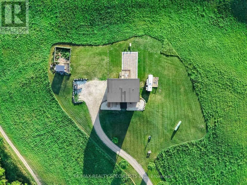 676378 Centre Road, Mulmur, photo 2