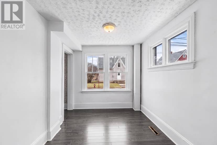 166 Harvard Street — photo 10 of 24