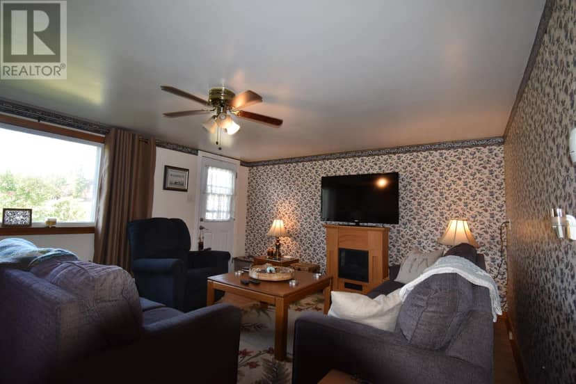 4540 Highway 2, Upper Economy, photo 5