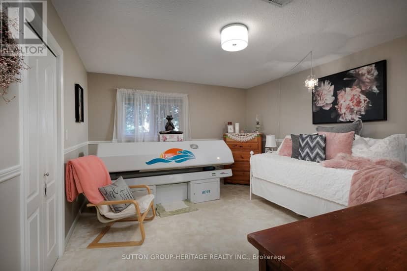119 Spring Street — photo 21 of 31