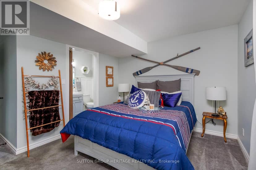 119 Spring Street — photo 29 of 31