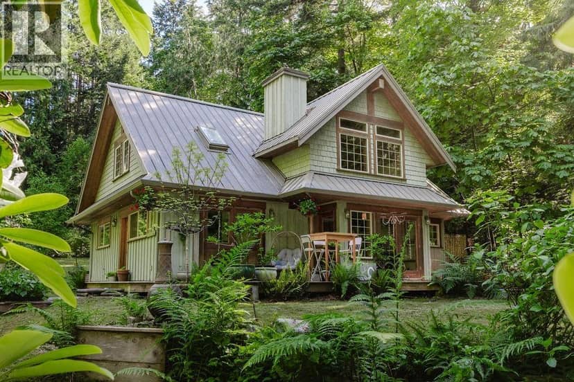 2867 LOWER ROAD, Roberts Creek